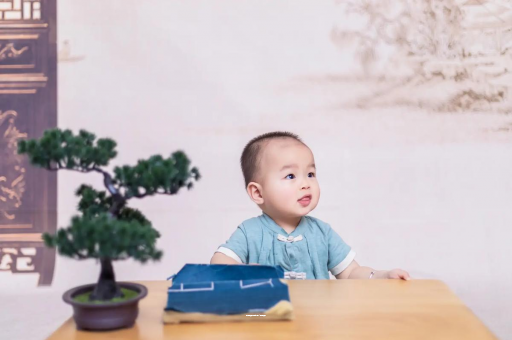 南城宝宝几个月用拉拉裤